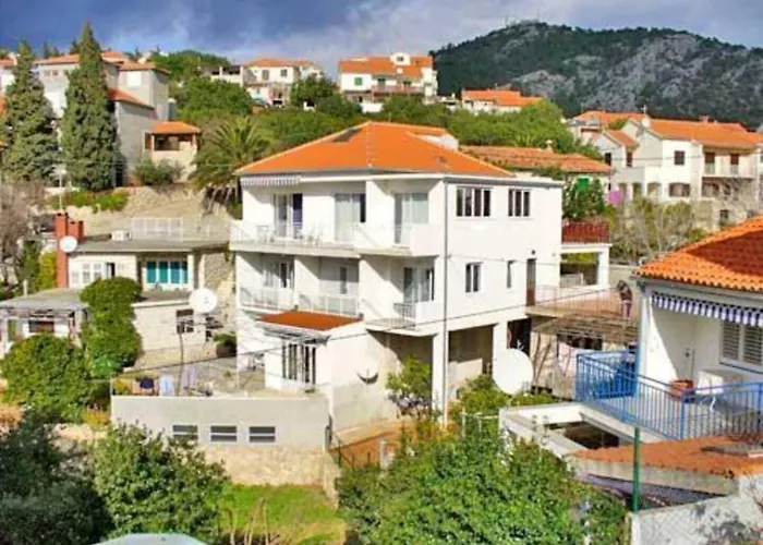 Apartment Eta
