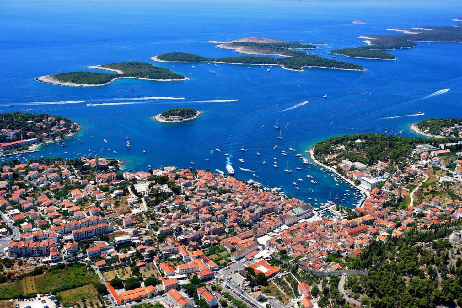 Eta Apartment Hvar Town